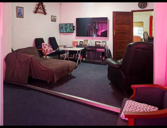4 BEDROOM HOUSE FOR SALE IN WEST RIDING